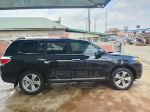 Toyota Highlander Limited 2011 Black