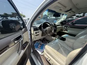 Lexus GX 2015 White