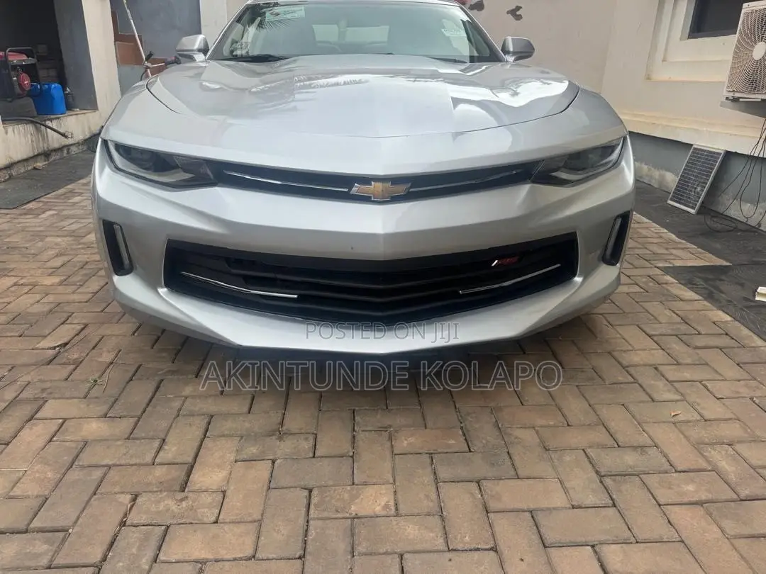 Chevrolet Camaro 2018 Silver