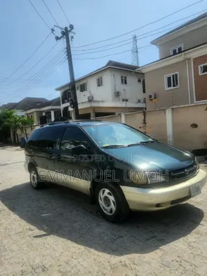 Toyota Sienna 2002 Green
