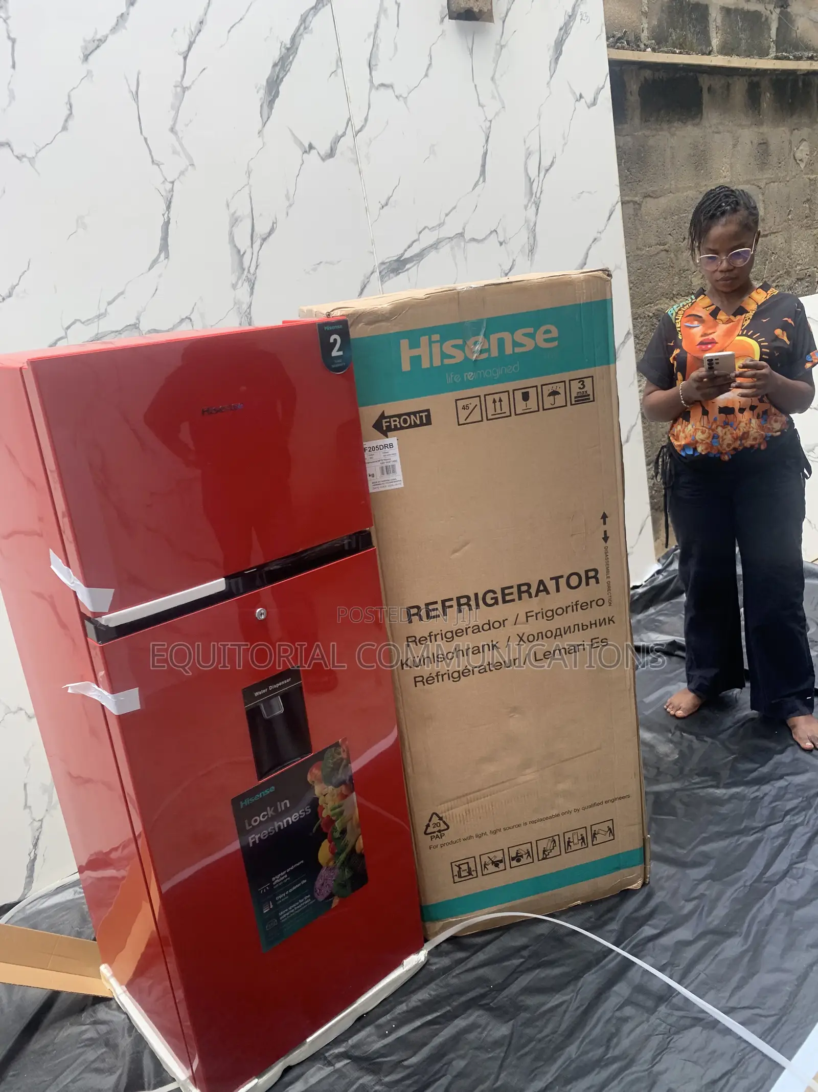 Hisense 204L Fridge for Organized Grocery Storage