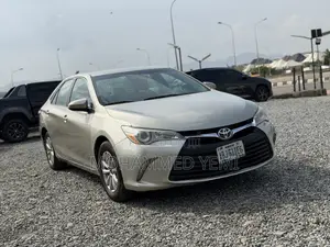 Toyota Camry 2015 Gold