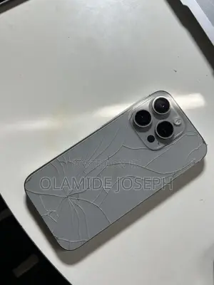 Apple iPhone 15 Pro 256 GB Gray