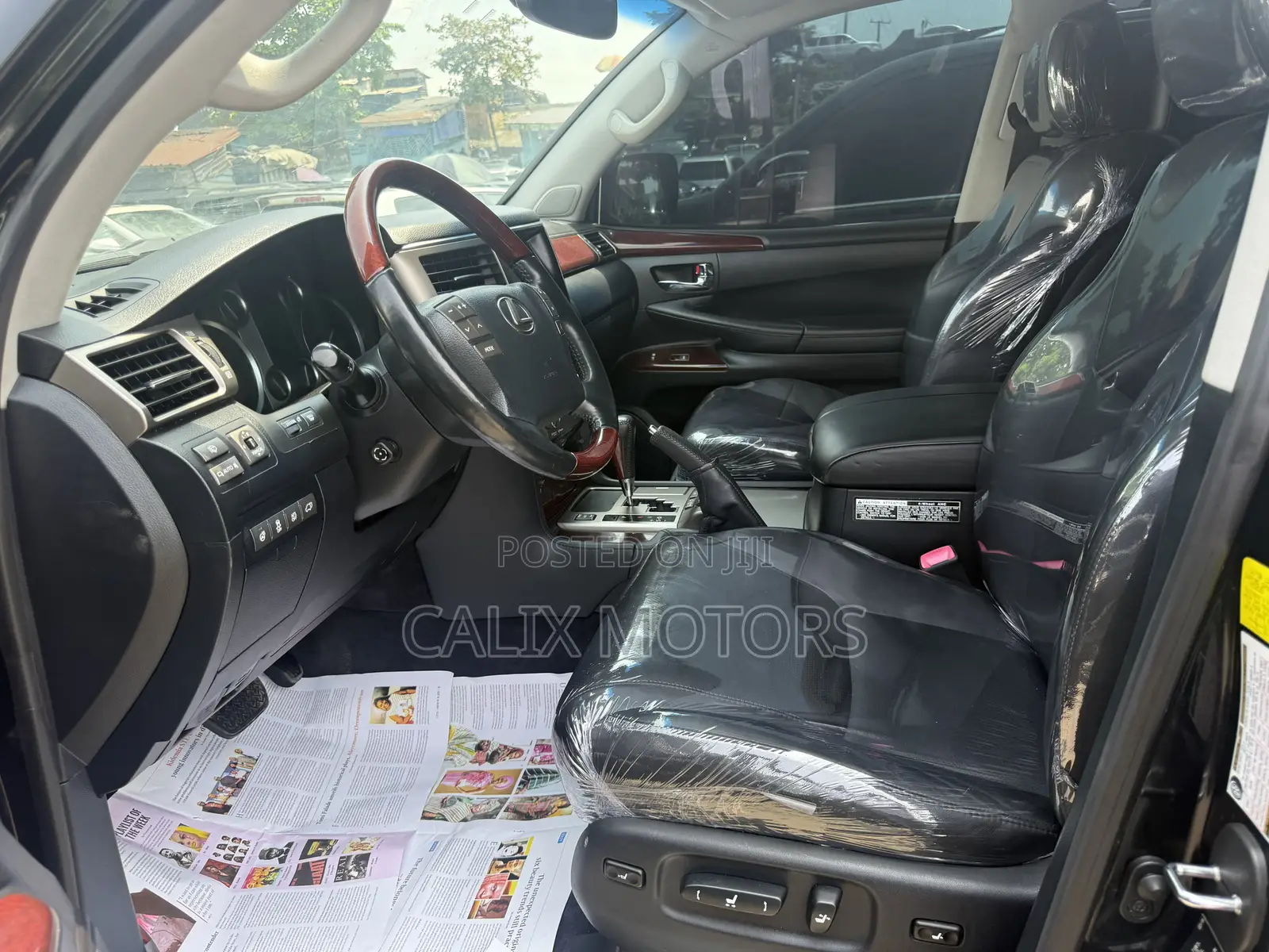 Lexus LX 2016 Black