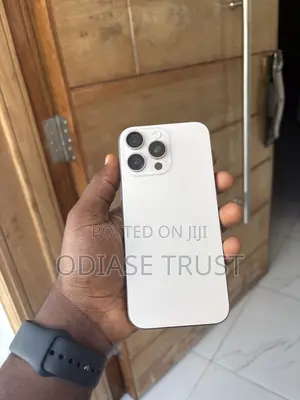 Apple iPhone 16 Pro Max 256 GB Gold