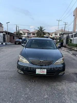 Toyota Camry XLE 4dr Sedan (2.4L 4cyl 4A) 2004 Green