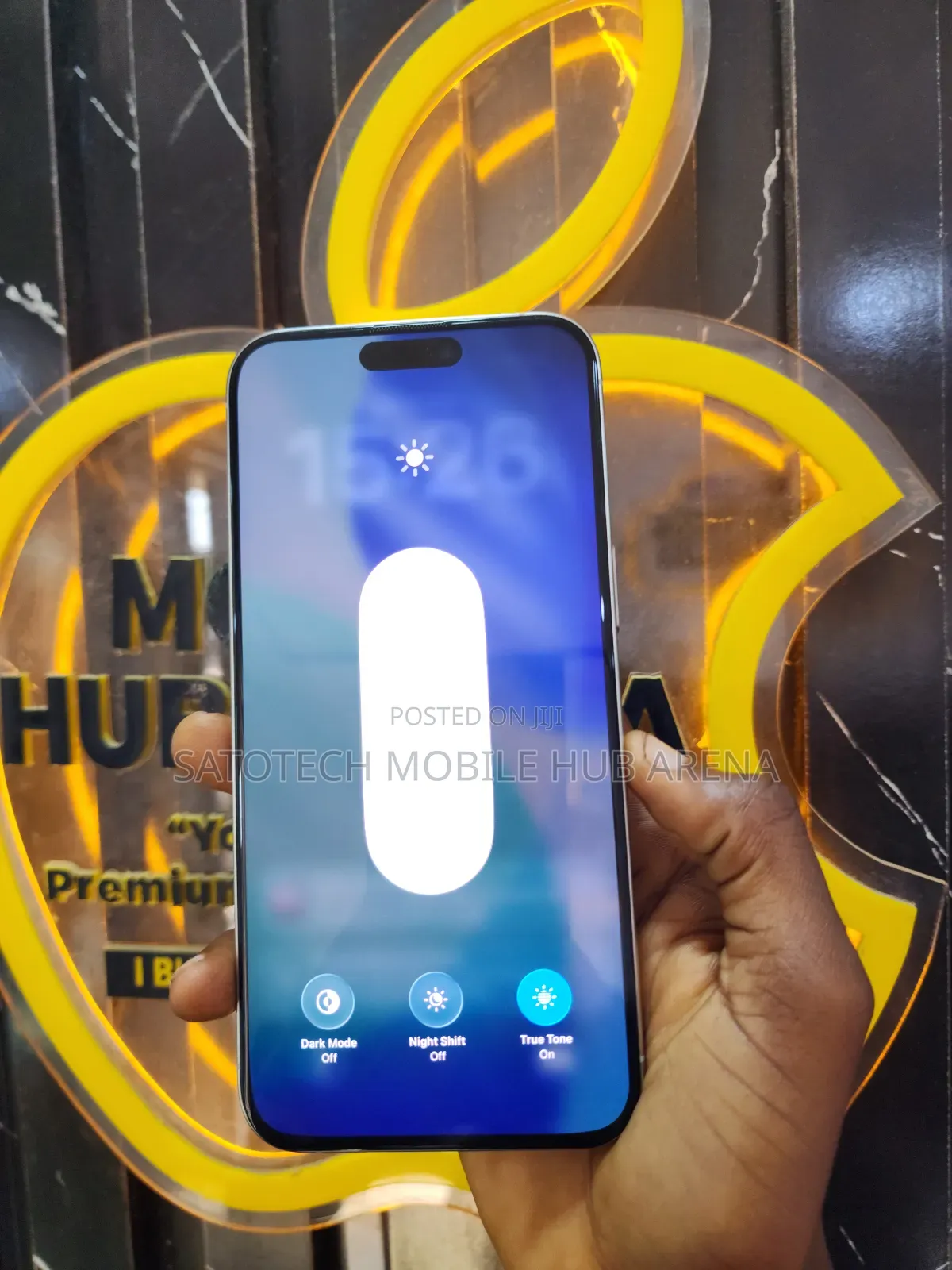 New Apple iPhone 15 Pro Max 256 GB Silver