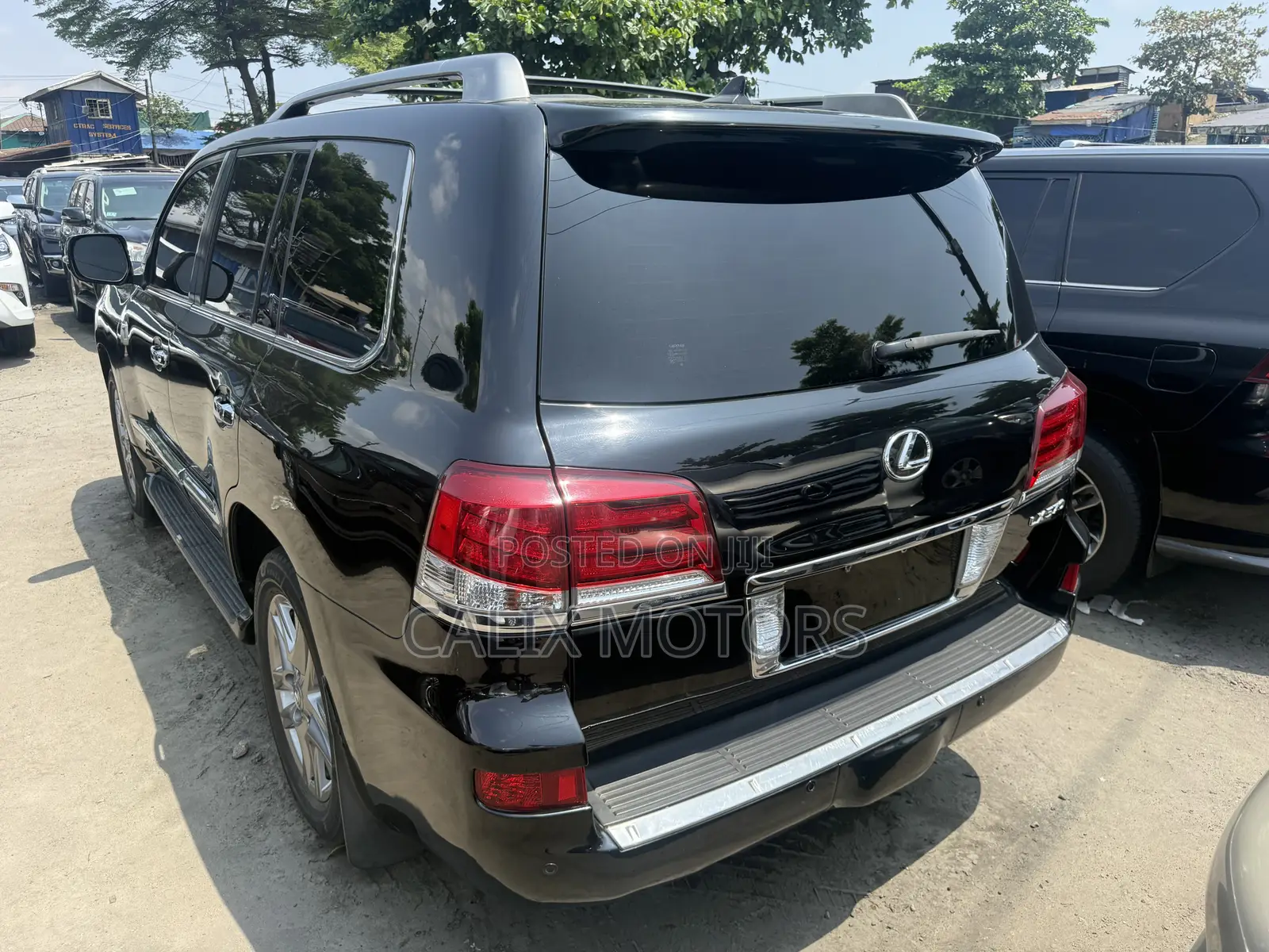 Lexus LX 2016 Black