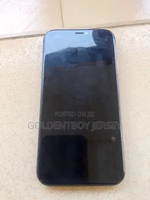 Apple iPhone XR 64 GB Black