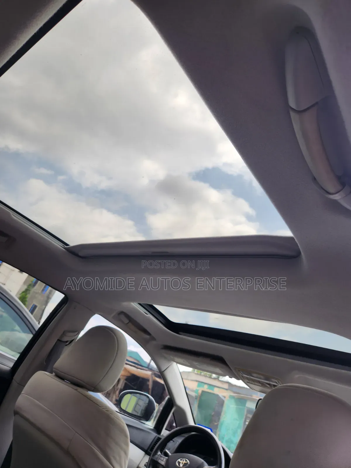 Toyota Venza 2010 White