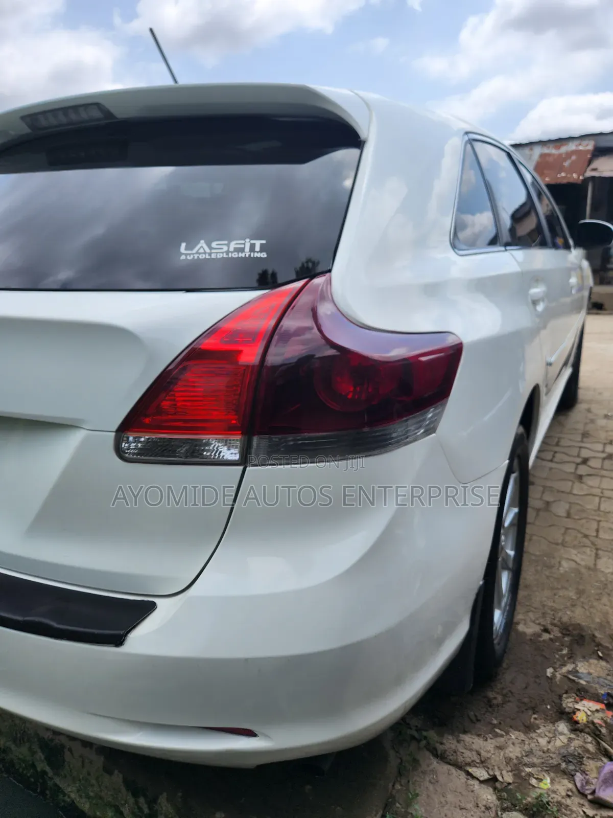 Toyota Venza 2010 White