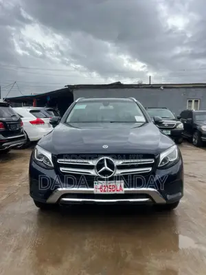 Mercedes-Benz GLC-Class 2018 Blue
