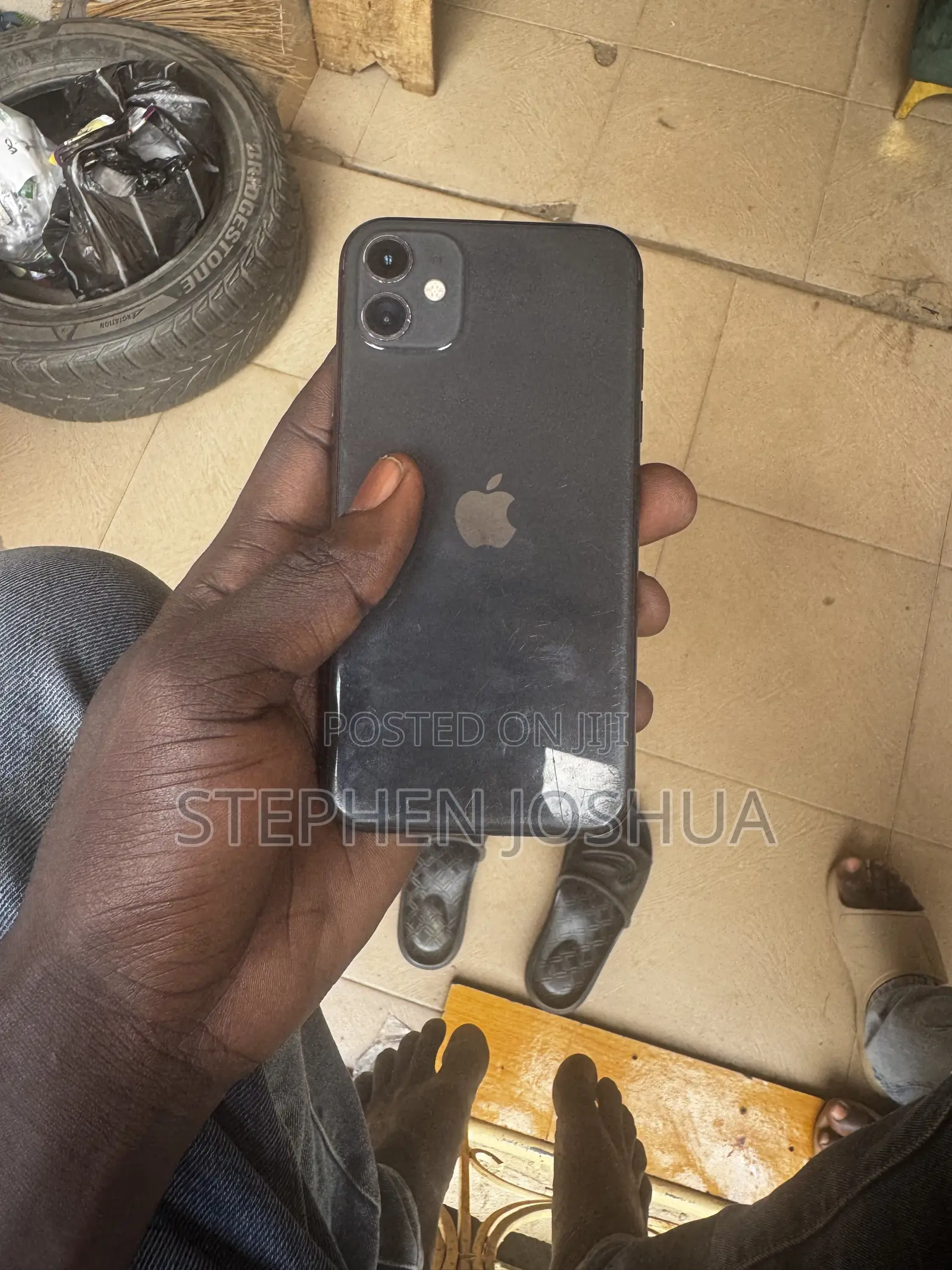 Apple iPhone 11 64 GB Black