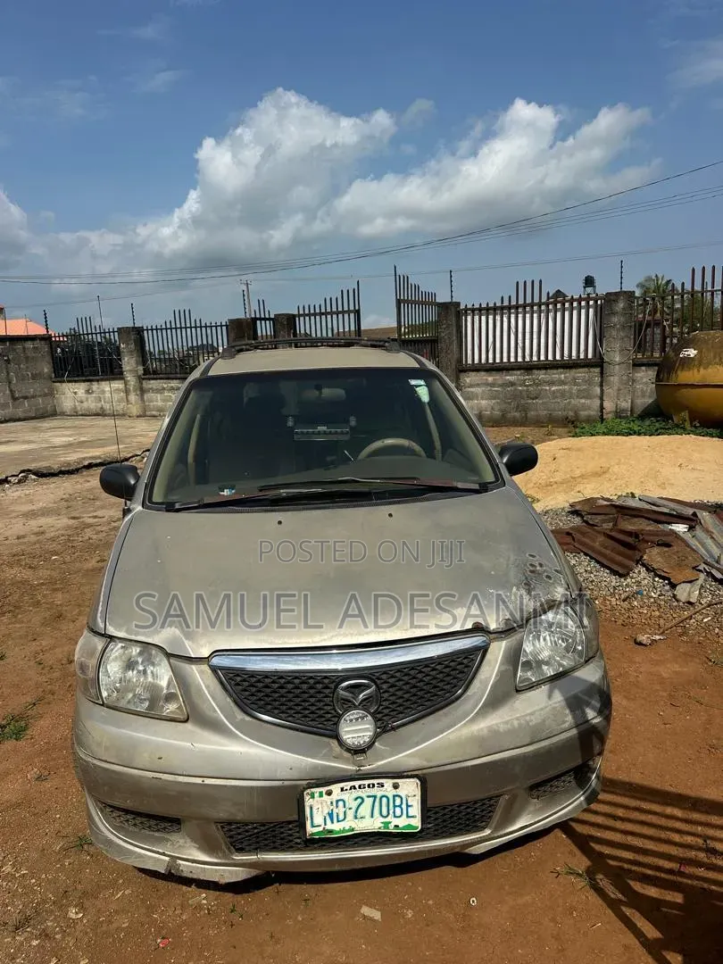 Mazda MPV LX 2005 Gold