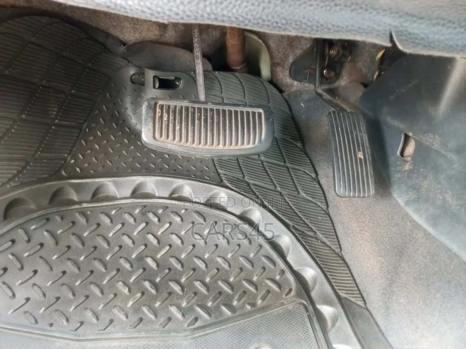 Kia Cerato 2010 Gray