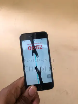 Apple iPhone 8 64 GB Black