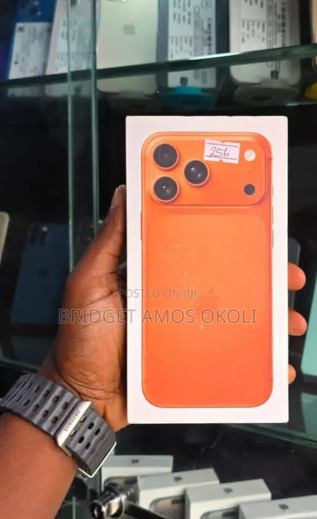 New Apple iPhone 17 Pro Max 256 GB Orange