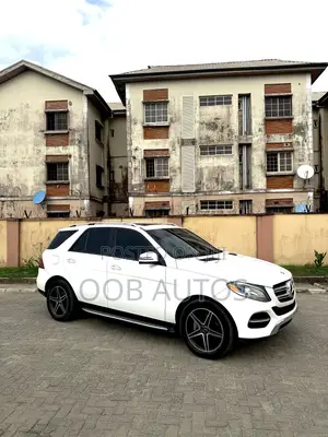 Mercedes-Benz GLE-Class 2016 White