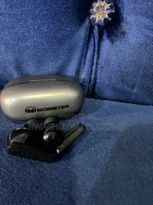 Monster Bass Earbud