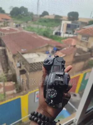 Nikon Z6 + 24–70mm Lens