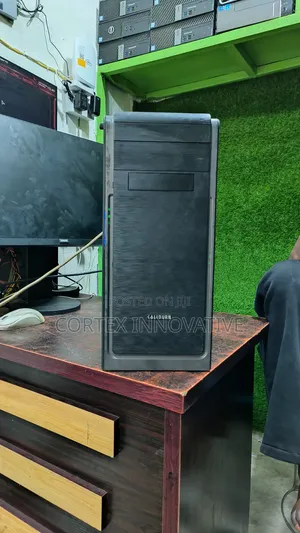 Desktop Computer 16GB Intel Core i7 SSD 1T
