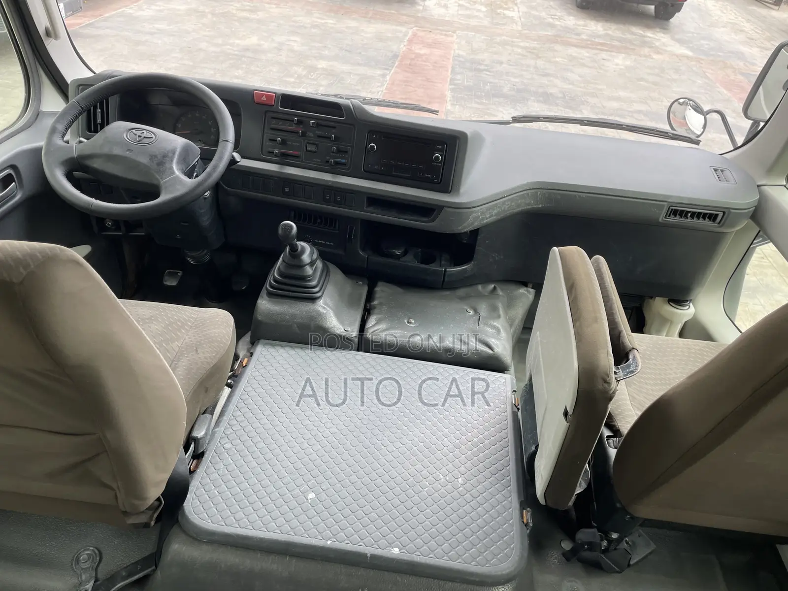 Toyota Coaster 2020 White