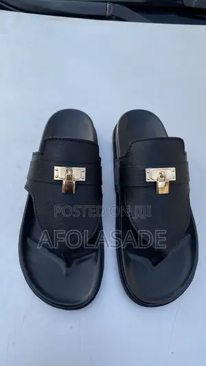 The Fx Unisex Slippers