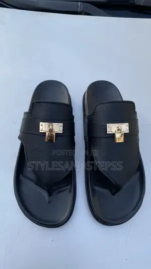 The Fx Unisex Slippers