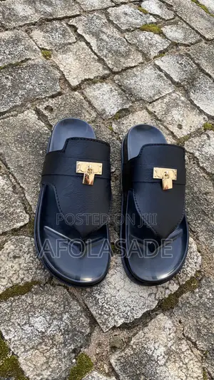 The Fx Unisex Slippers