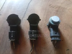 Mercedes-Benz Parktronic Sensor/Bumper Sensors ( Black Sensor )