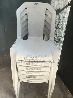 Rida Elite Plastic Chair