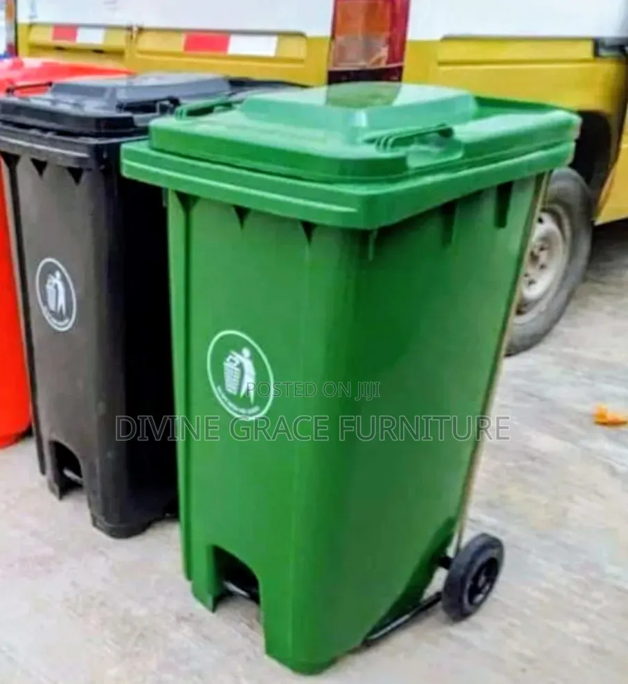 Imported 240L Heavy Duty Wheeled Waste Plastic Bin With Pedal