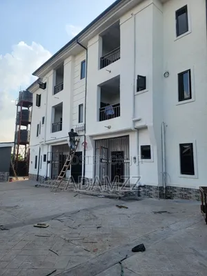 2bdrm Apartment in Enugu East Road for rent
