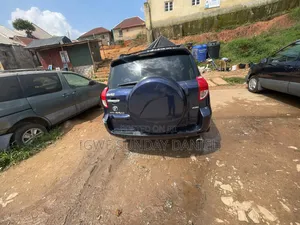 Toyota RAV4 2008 Blue