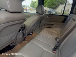 Honda Pilot 2012 Gray