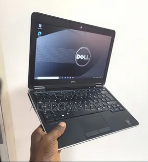 Laptop Dell Latitude E7240 8GB Intel Core i5 SSD 128GB