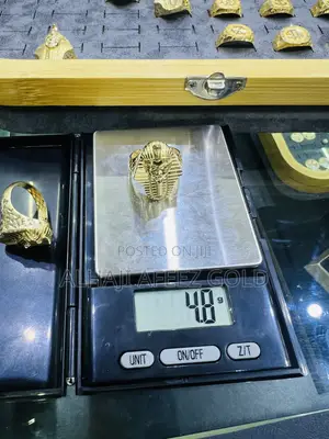 Pure Gold 18karat Gold Ring for Hands Ring