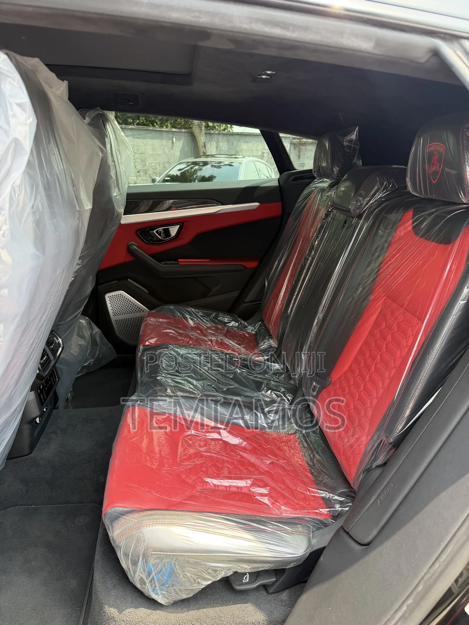 Lamborghini Urus Base 4dr AWD 2020 Black