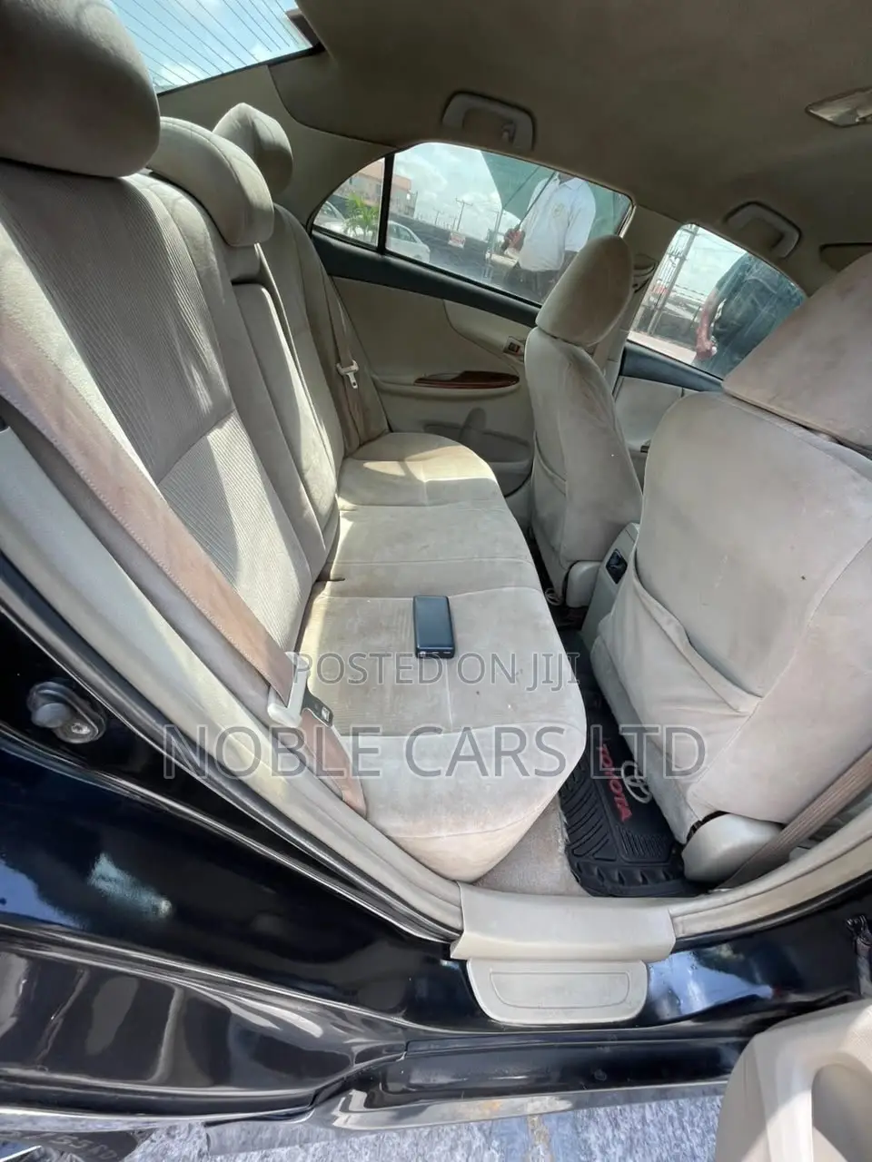 Toyota Corolla 2012 Black