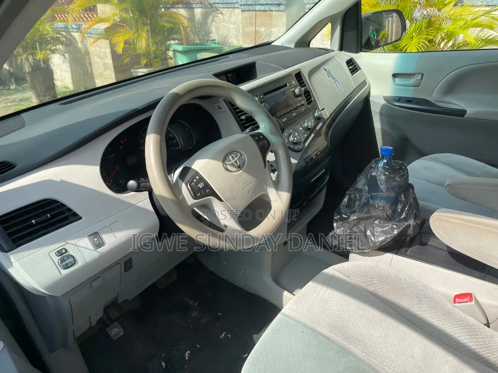 Toyota Sienna 2012 Blue