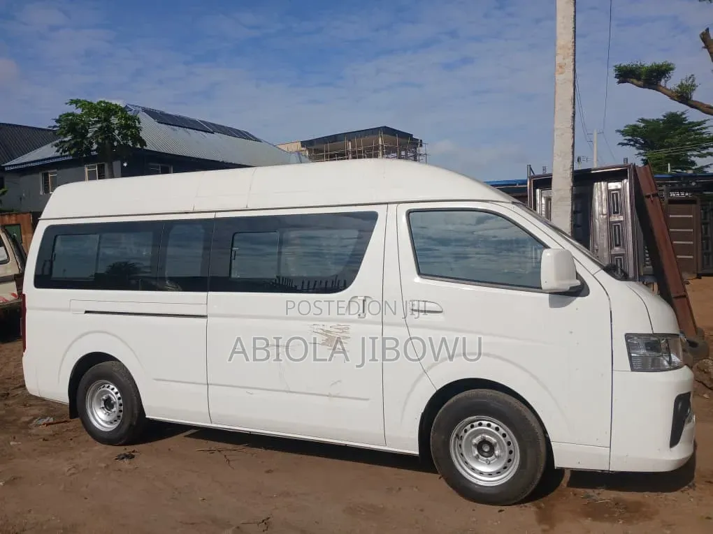 New Foton View 2023 White