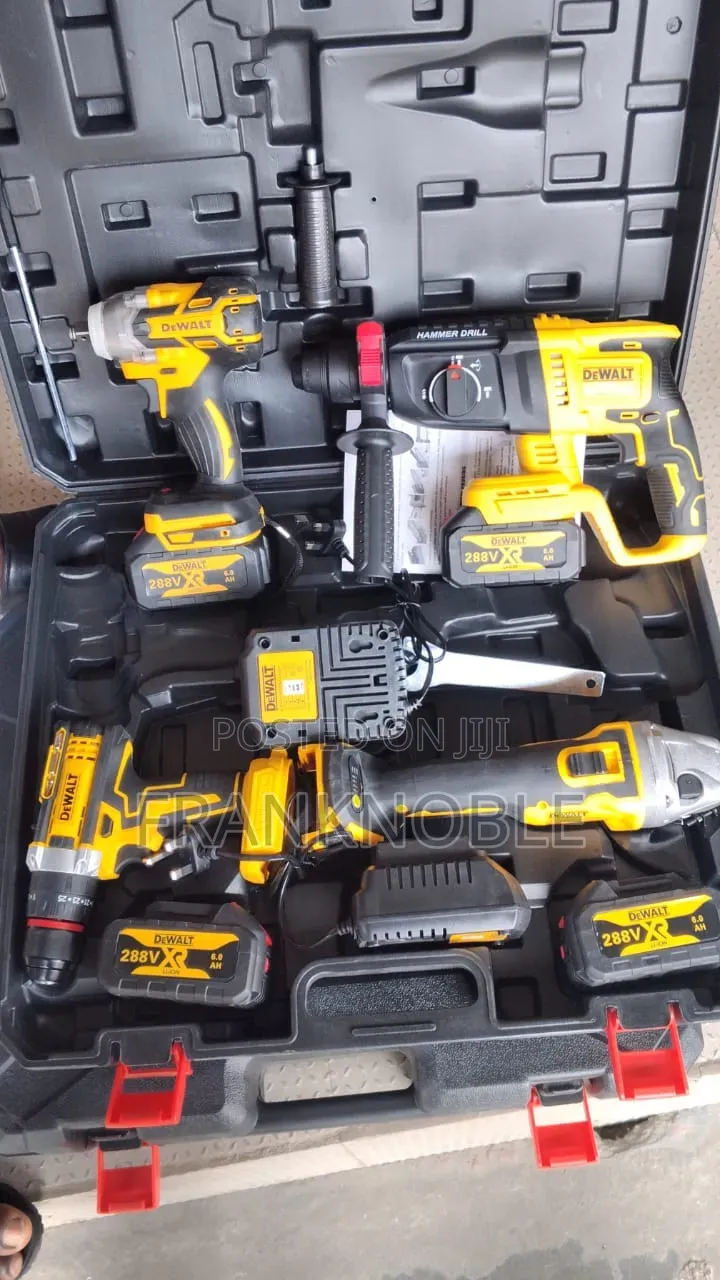 DeWalt 4 in 1 Cordless Power Kit