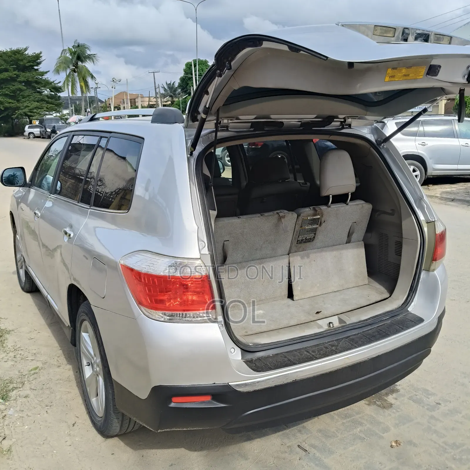 Toyota Highlander Limited 2012 Silver