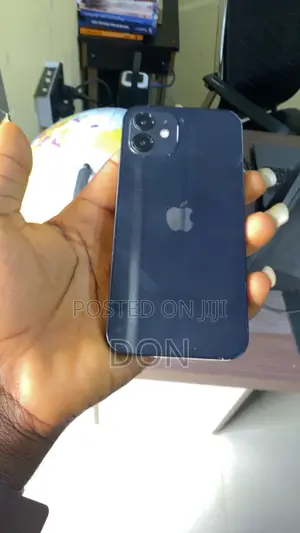 Apple iPhone 12 128 GB Black