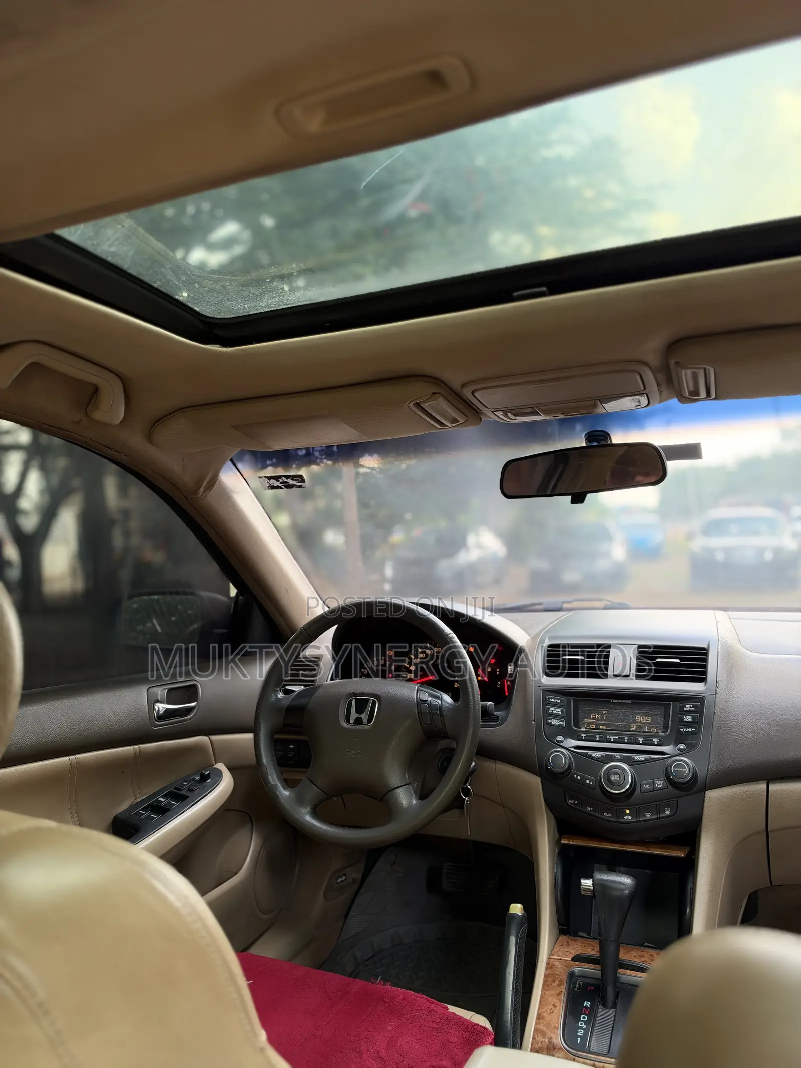 Honda Accord 2004 Gold