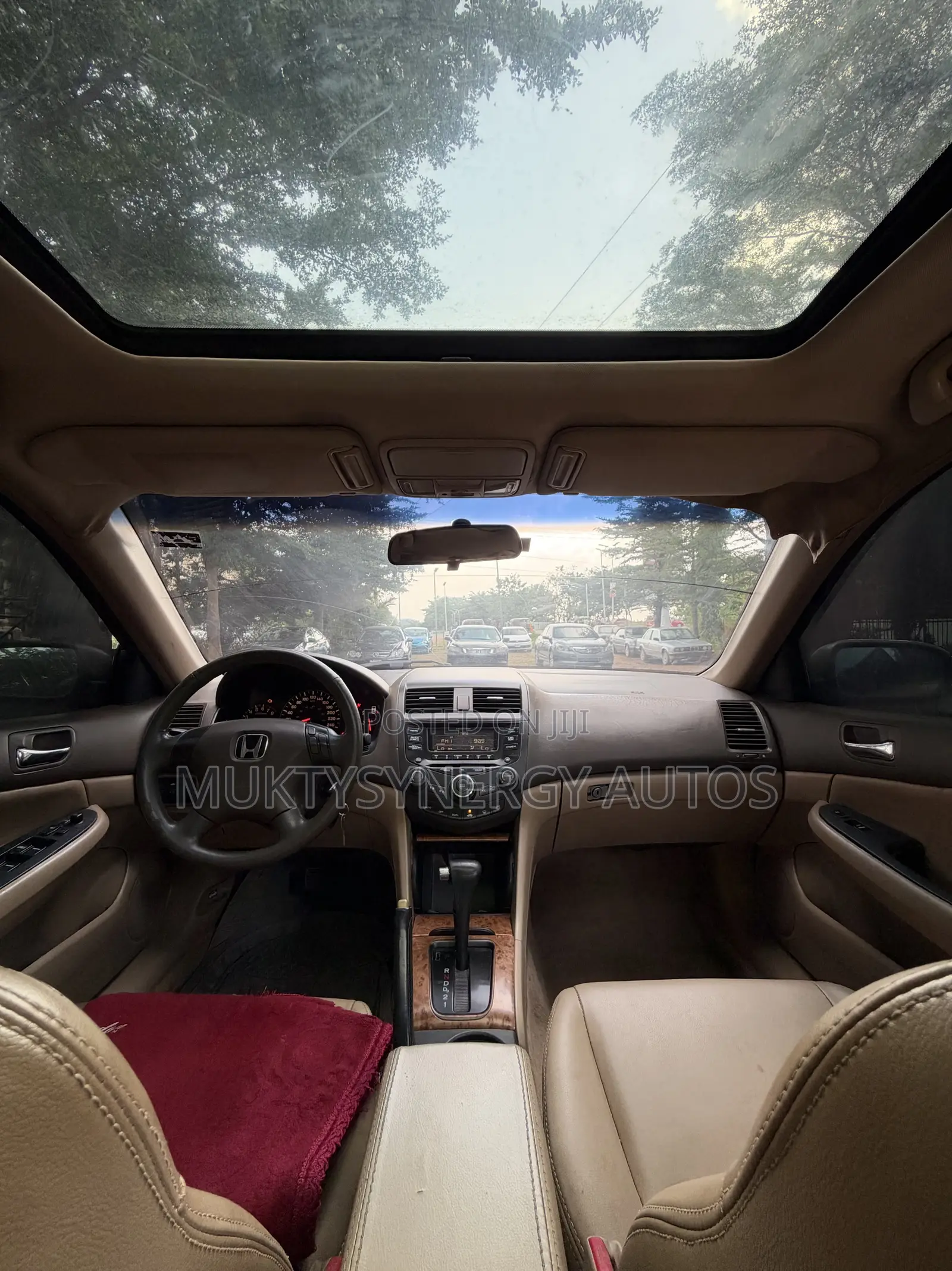 Honda Accord 2004 Gold