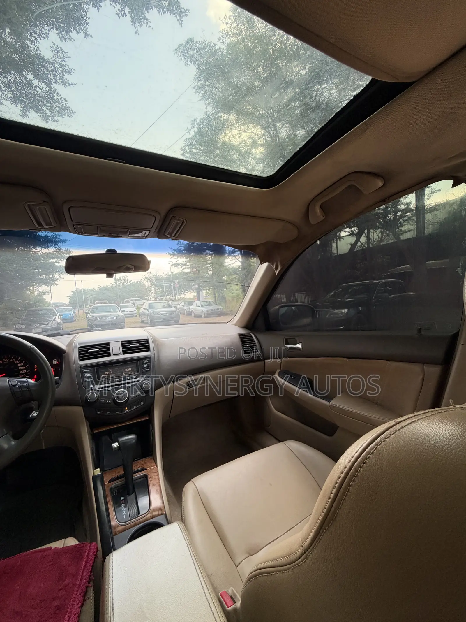 Honda Accord 2004 Gold