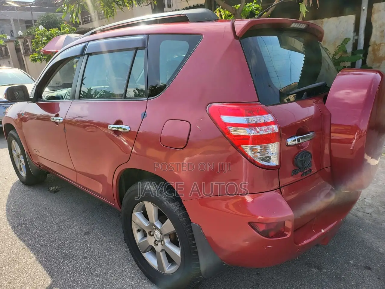 Toyota RAV4 2010 Burgundy