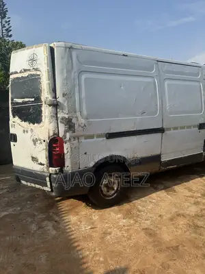 Renault Master 2003 White