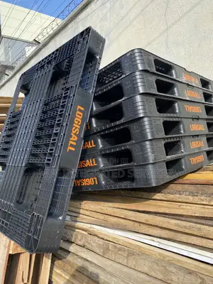 Plastics Pallets Logsall 1.300*1100
